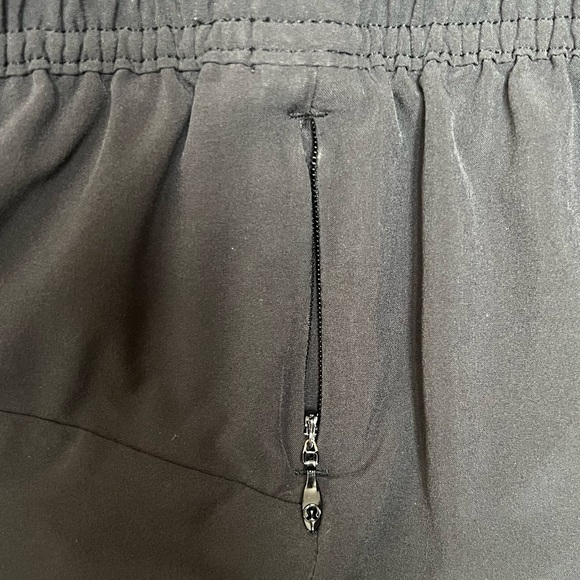 Lululemon Go the Distance Reversible Black Petal Short - Picture 8 of 9